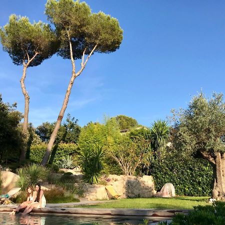 Villa l’Ensoleillée Roquefort-les-Pins Exterior foto